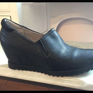 Natralizer Comfort Wedge heel shoes 7.5